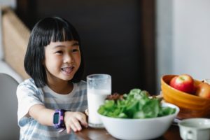 How to Get Kids to Eat Healthy – Despite Halloween